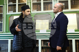 Гърция - Света Гора - Българска делегация - библиотека - посещение