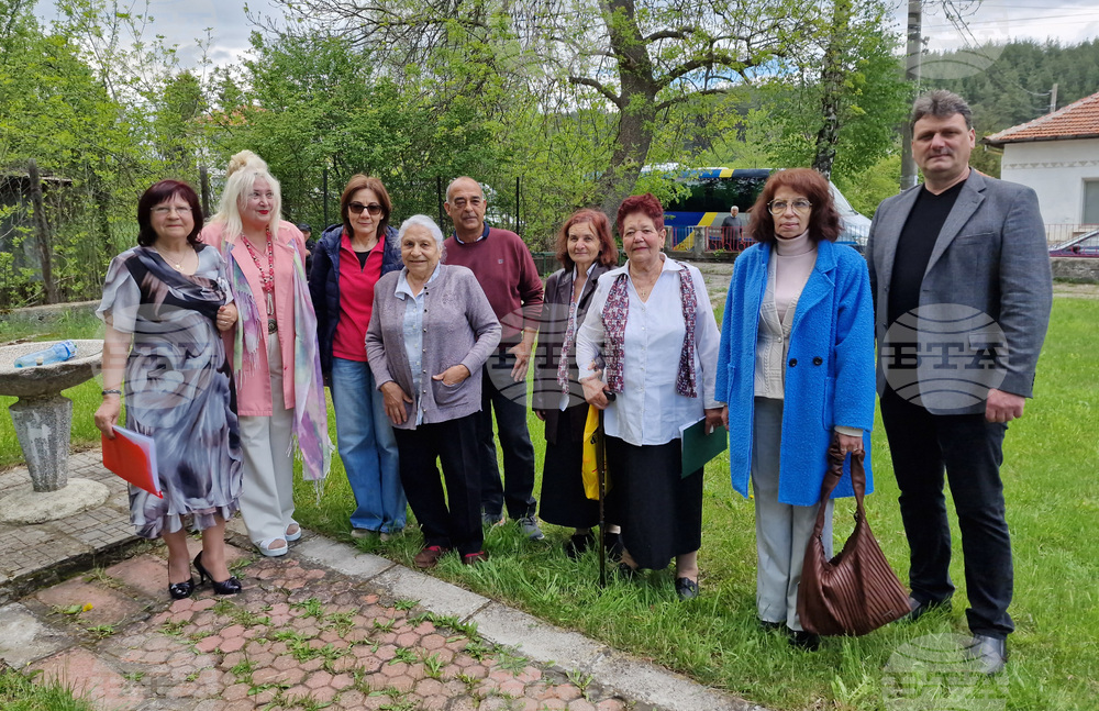 Село Ковачевци - Кремена Станчева - паметна плоча