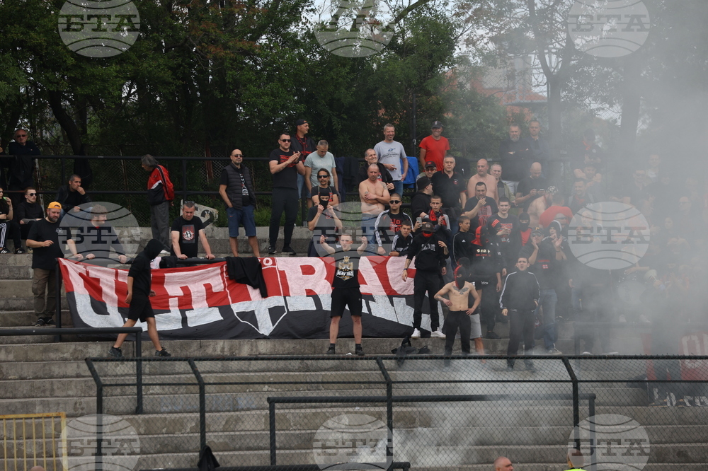 Футбол - „Славия “ - „Локомотив София“