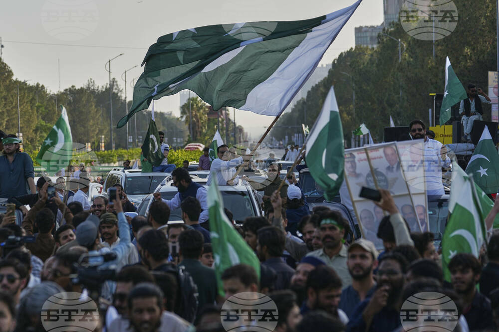 Pakistan India