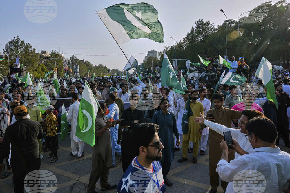 Pakistan India