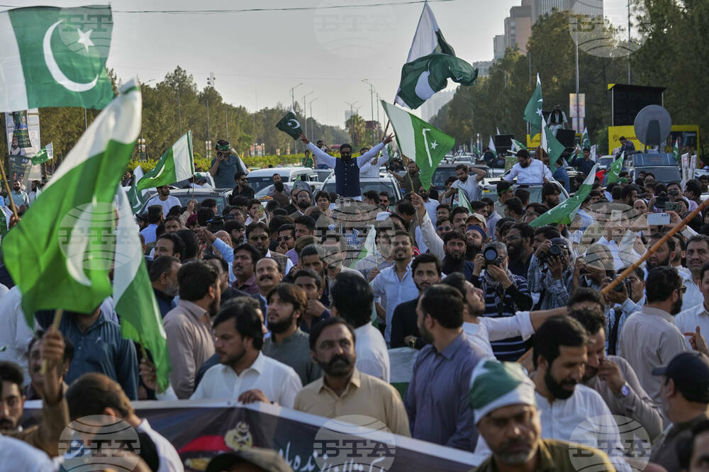 Pakistan India