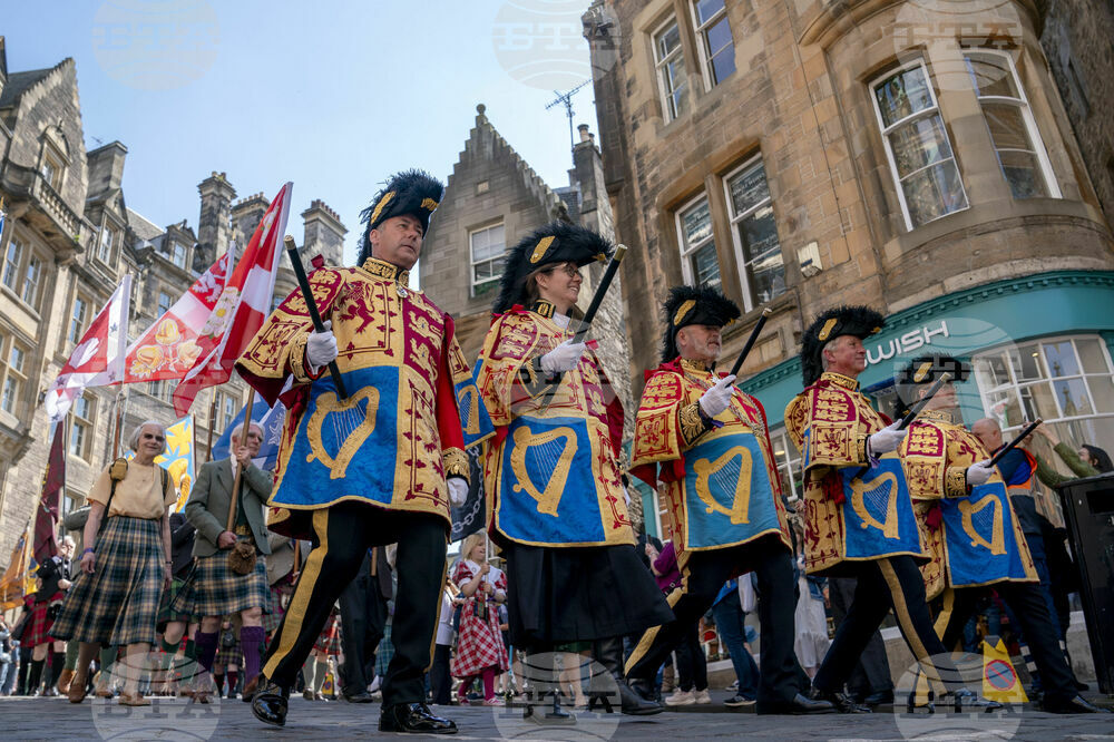 Britain Tartan Parade