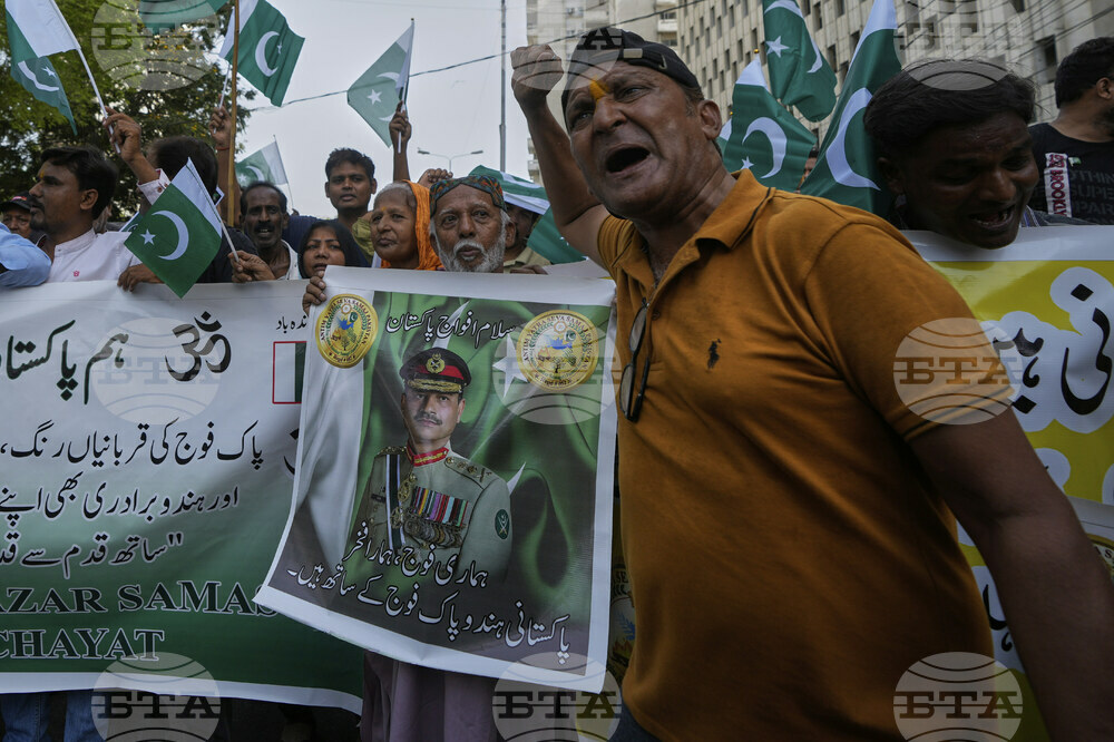 Pakistan India