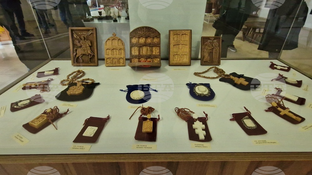 Село Орешак - изложба - дърворезба