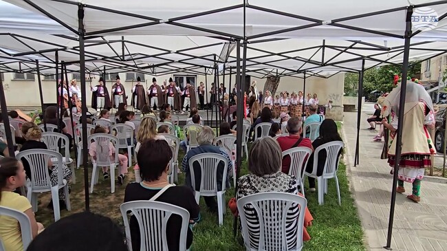 Оркестърът и хорът към Национален фолклорен ансамбъл Филип Кутев гостува в Мездра