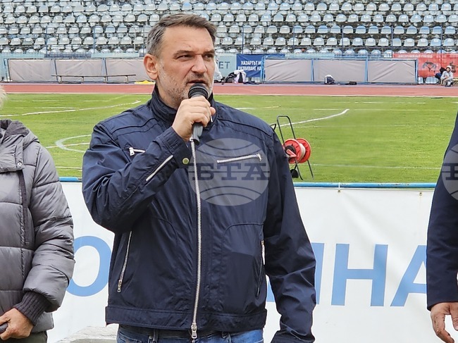 Турнирът "Младост“ дава невероятен повод за развитие на българската лека атлетика, каза по време на откриването му Иван Колев