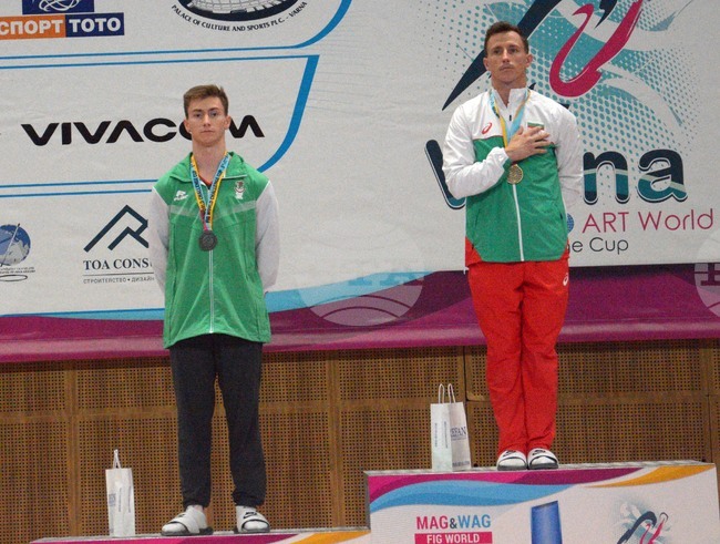 Националите по спортна гимнастика Кевин и Еди Пеневи са доволни от изминалия сезон