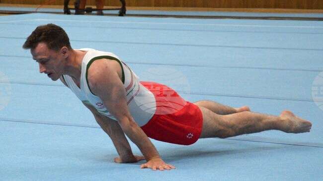 Националът по спортна гимнастика Еди Пенев обяви, че прекратява спортната си кариера