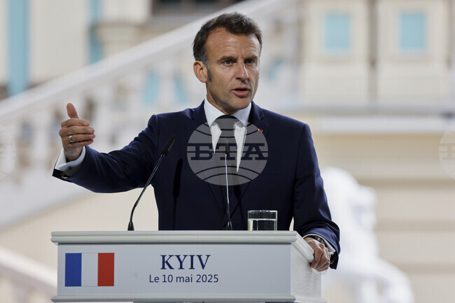 Четвъртата годишнина: Макрон подчерта, че Русия се е провалила във "военен, икономически и стратегически" план; Мерц призова към единство