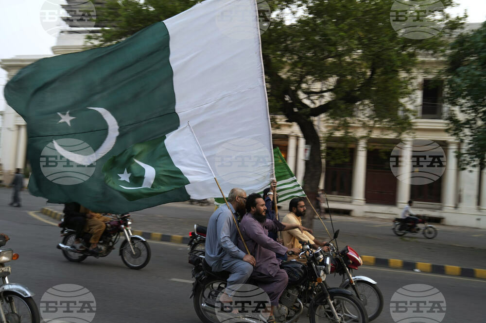 Pakistan India