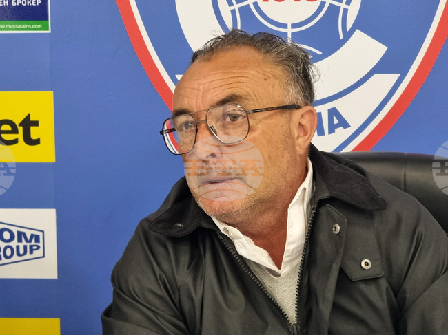 "През второто полувреме показахме класа и бяхме по-добри от отбора на Спартак", каза треньорът на Берое Хосу Урибе