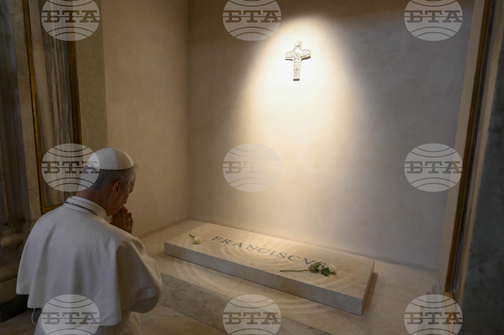 Папа Лъв XIV ще се появи на балкона на базиликата "Свети Петър" за неделната молитва