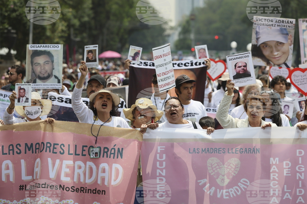 Mexico Mother's Day March