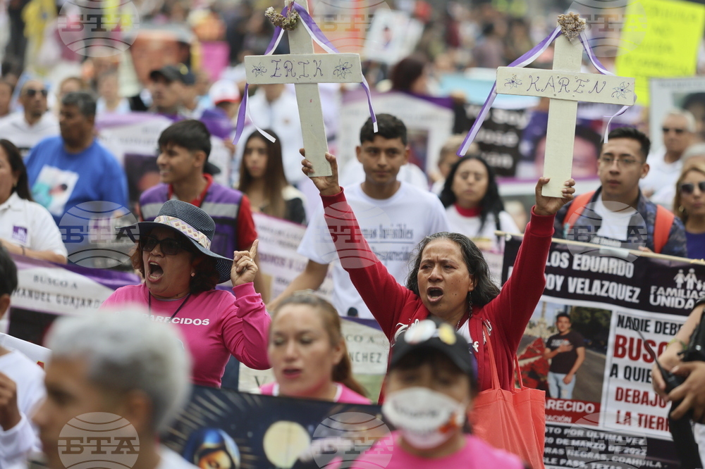 Mexico Mother's Day March