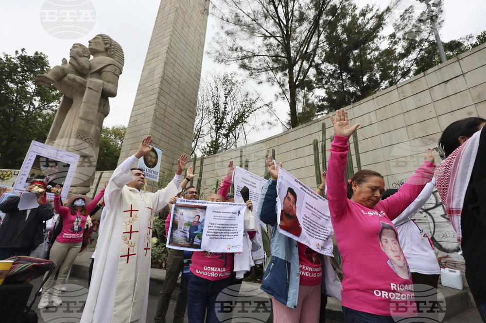 Mexico Mother's Day March