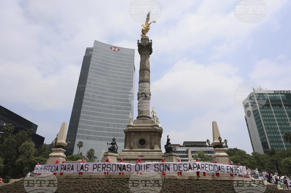 Mexico Mother's Day March