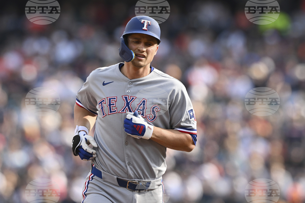 Tigers Rangers Baseball