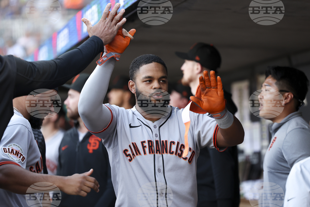 Giants Twins Baseball