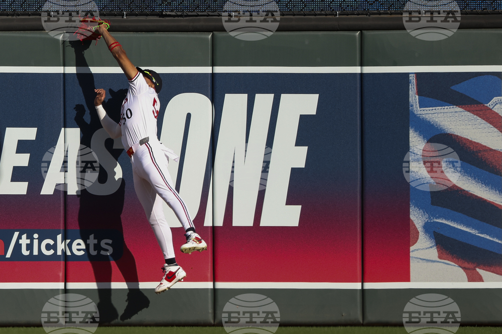 APTOPIX Giants Twins Baseball