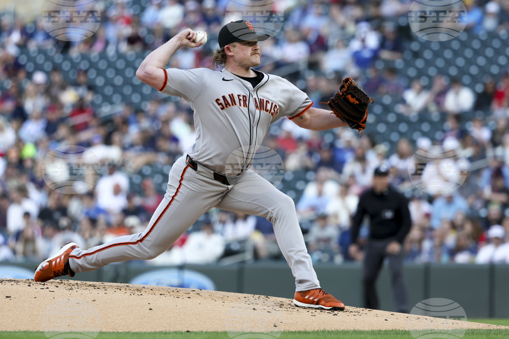 Giants Twins Baseball