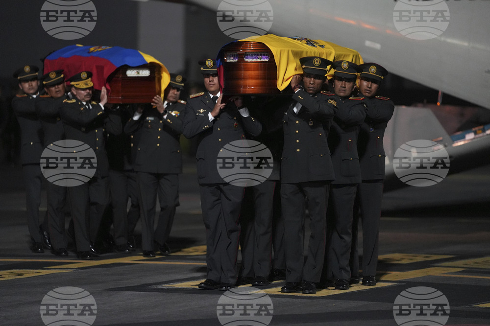 Ecuador Soldiers Attack