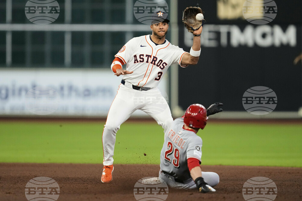 Reds Astros Baseball