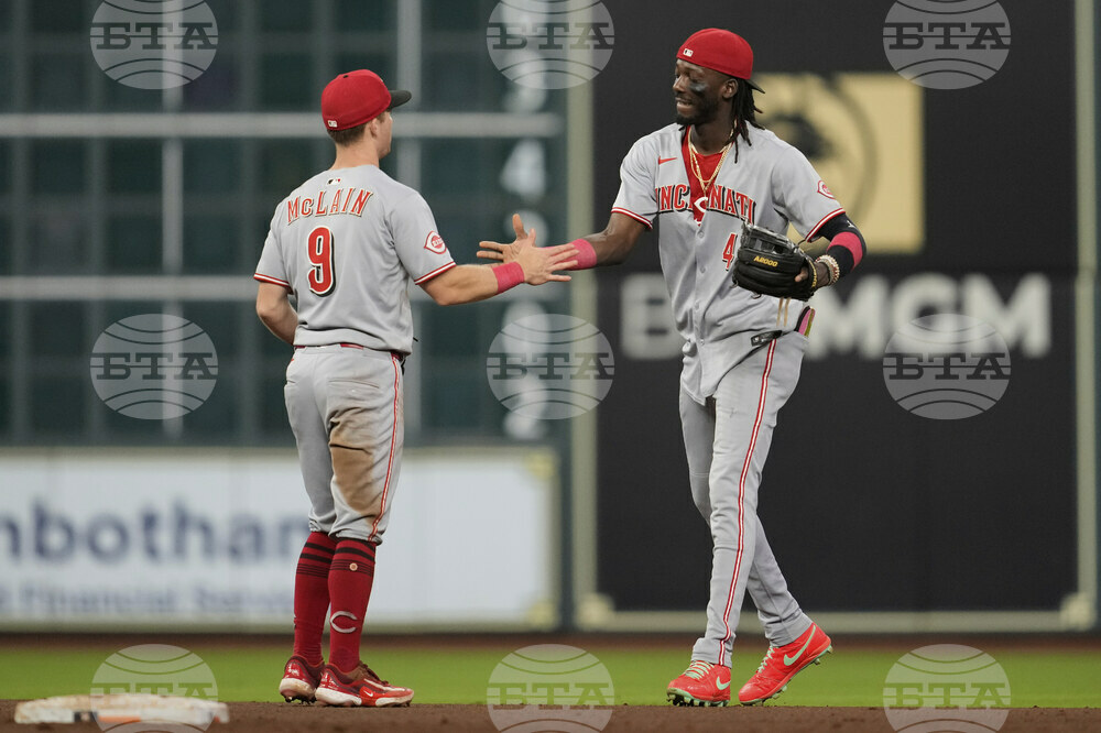 Reds Astros Baseball