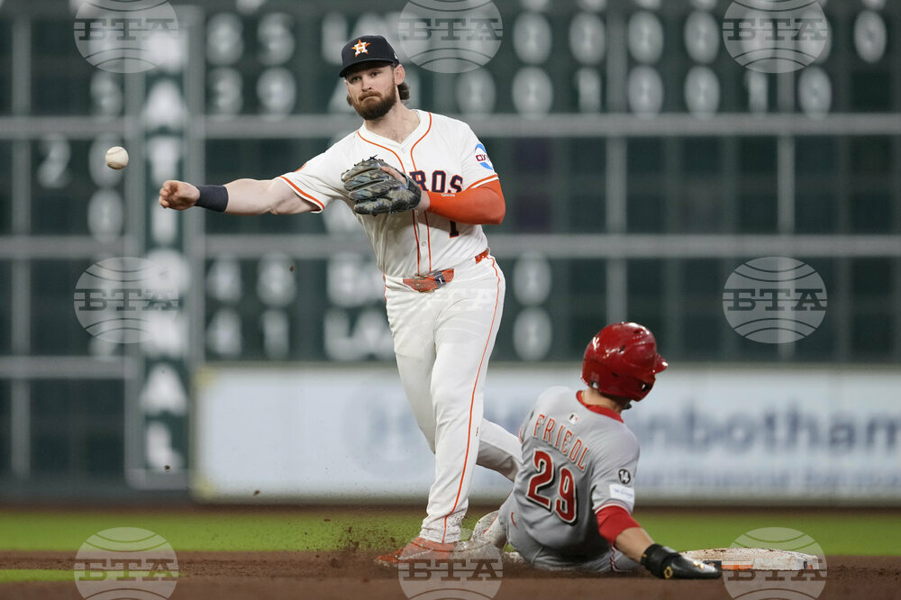 Reds Astros Baseball