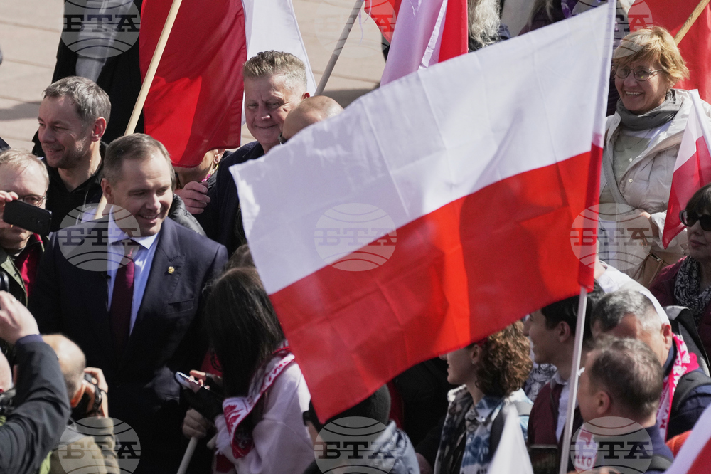 Poland Ukrainians Weakening Welcome