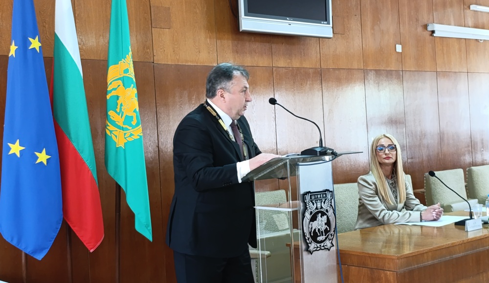 Кметът на Тържествената сесия: Шумен зае с амбиция своето място на индустриален център на Североизтока