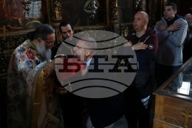 Гърция - Архимандрит Гавриил беше интронизиран като игумен на Зографския манастир в Света гора