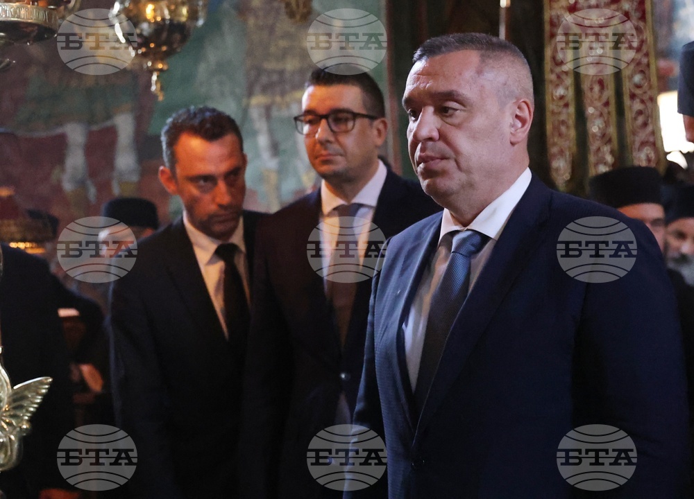 Гърция - Архимандрит Гавриил беше интронизиран като игумен на Зографския манастир в Света гора
