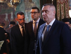 Гърция - Архимандрит Гавриил беше интронизиран като игумен на Зографския манастир в Света гора