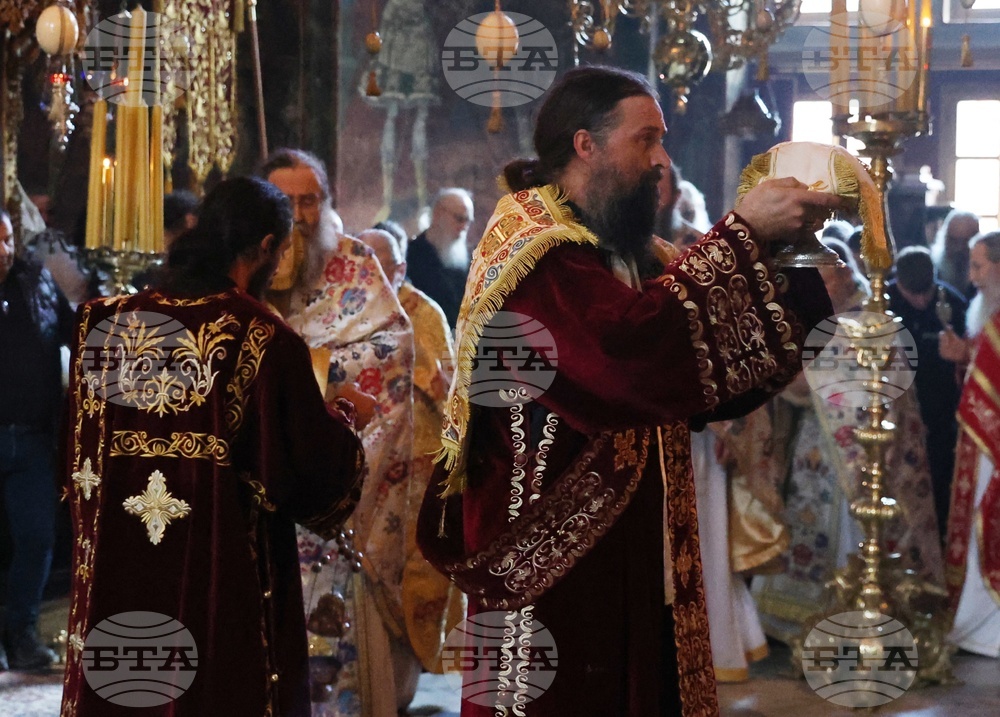 Гърция - Архимандрит Гавриил беше интронизиран като игумен на Зографския манастир в Света гора