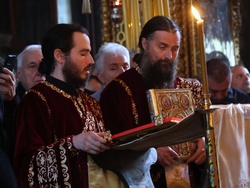 Гърция - Архимандрит Гавриил беше интронизиран като игумен на Зографския манастир в Света гора