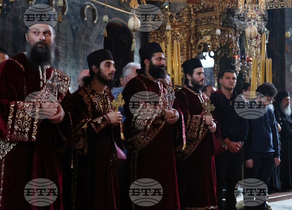 Гърция - Архимандрит Гавриил беше интронизиран като игумен на Зографския манастир в Света гора
