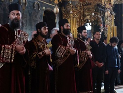 Гърция - Архимандрит Гавриил беше интронизиран като игумен на Зографския манастир в Света гора