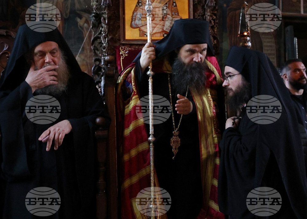 Гърция - Архимандрит Гавриил беше интронизиран като игумен на Зографския манастир в Света гора