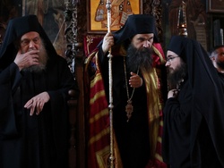 Гърция - Архимандрит Гавриил беше интронизиран като игумен на Зографския манастир в Света гора