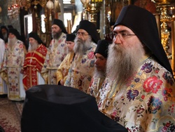 Гърция - Архимандрит Гавриил беше интронизиран като игумен на Зографския манастир в Света гора