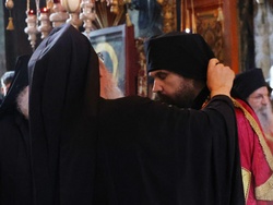 Гърция - Архимандрит Гавриил беше интронизиран като игумен на Зографския манастир в Света гора