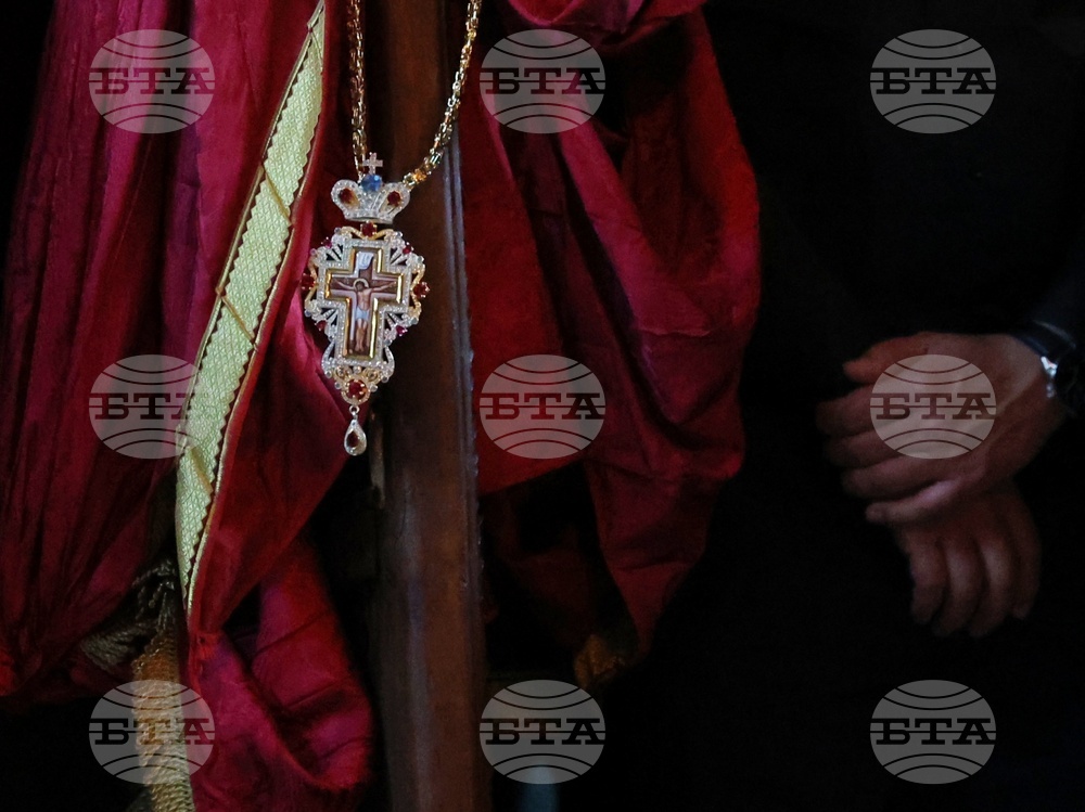 Гърция - Архимандрит Гавриил беше интронизиран като игумен на Зографския манастир в Света гора