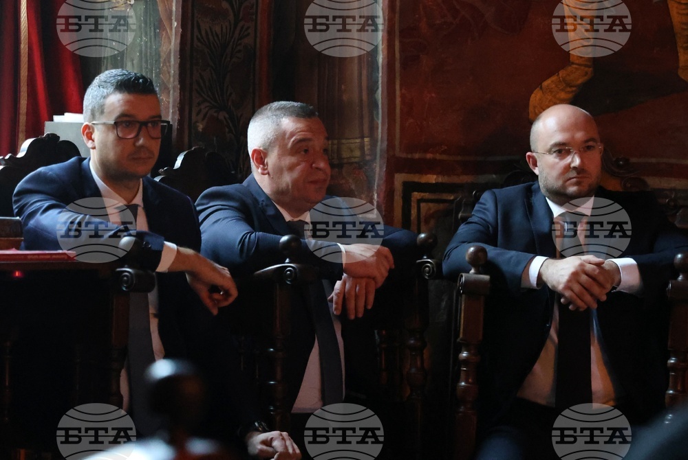 Гърция - Архимандрит Гавриил беше интронизиран като игумен на Зографския манастир в Света гора