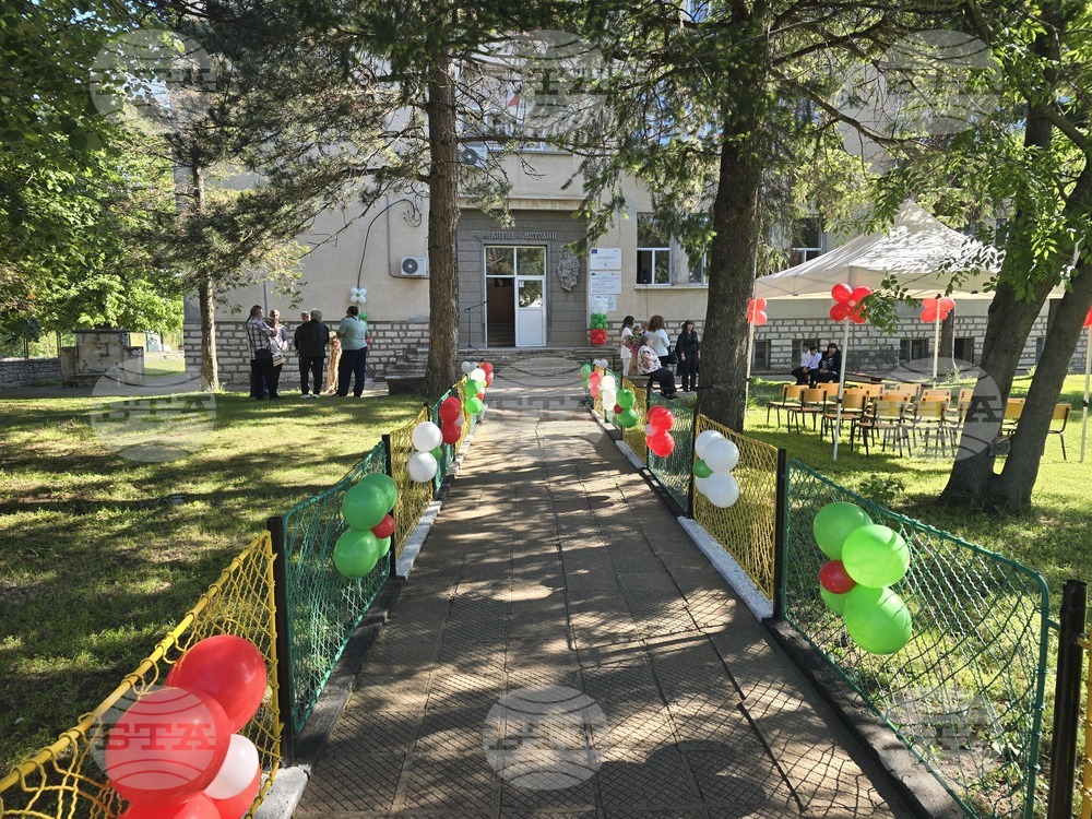 Село Камено Поле - 190 години училищно дело