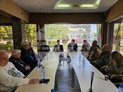 Снимка: "Да, България"