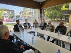 Снимка: "Да, България"