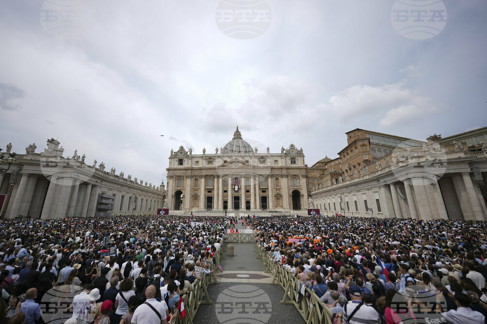 APTOPIX Vatican Pope