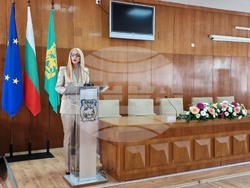 Шумен - тържествена сесия на Общински съвет - Ден на Шумен