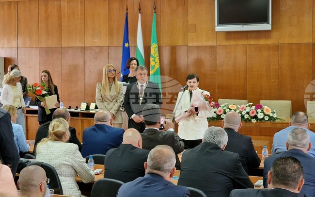 Шумен - тържествена сесия на Общински съвет - Ден на Шумен